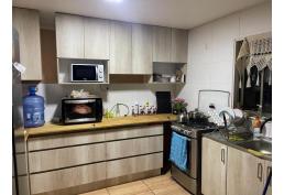 PARCELA CON VANGUARDISTA CASA EN EL TOTORAL