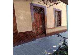 casa en venta calle cuevas Santiago Centro