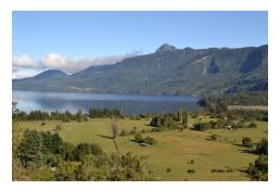 Lago Rupanco , orilla de Lago