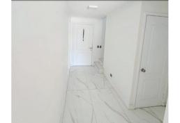 Hermosa casa 2 pisos, Con Piscina, en mas de 470mtrs2