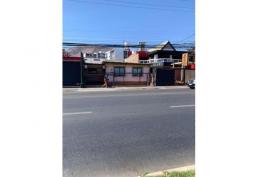 Vendo casa sector comercial Av Angamos Antofagasta