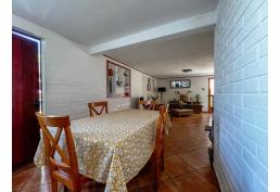 CASA EN VENTA EN SECTOR PEÑUELAS. COQUIMBO.