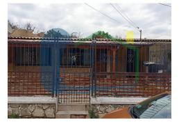 SE VENDE CASA SECTOR MIXTO RESIDENCIAL