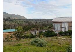 Propiedad de 1000 M2, casa con 57 M2 construidos. Ofrece un entorno campestre y un ambiente sereno