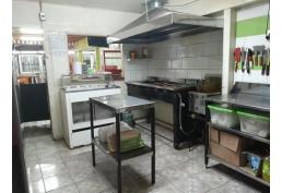 ¡Excelente Oportunidad! Casa con Local Comercial en Pleno Chillán