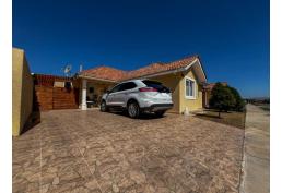 CASA EN VENTA SERENA ORIENTE, LA SERENA.