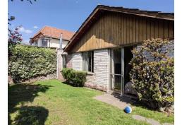 CASA FAMILIAR EN LAS CONDES. GRAN OPORTUNIDAD