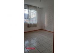 Casa 2 pisos. 3 Dorm. El Bosque