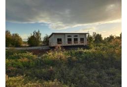 Casa nueva por terminar en parcela 1/2 hectarea