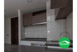 ¡Tu nuevo hogar o inversión perfecta en Estación Central! 2 dormitorios y 2 baños a pasos del Metro