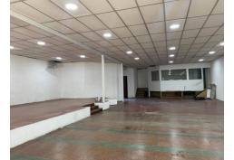 Local 300 m2 arriendo, Freire