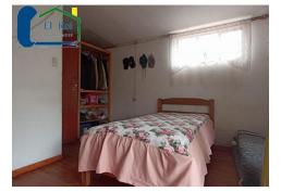 SE VENDE ACOGEDORA CASA