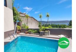 ¡Vive el lujo y la naturaleza en Lonco! Piscina, terraza y vistas panorámicas