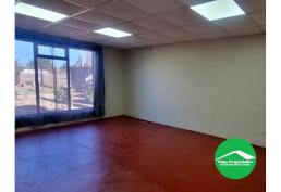 Arriendo Oficina Amplia y funcional, con Galpón y Gran Terreno, San Pedro de la Paz