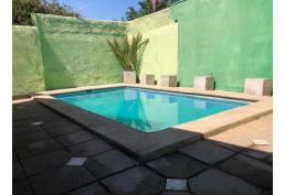 hermosa casa en barrio con alra plusvalia