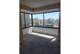 Verdadera oportunidad excelente departamento en San Isidro 40 a pasos Metro Santa Lucía