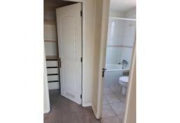 Verdadera oportunidad excelente departamento en San Isidro 40 a pasos Metro Santa Lucía