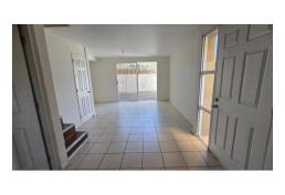 Se Vende Casa En Condominio San Luis, Comuna