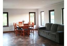 MARAVILLOSA PARCELA CON 2 VIVIENDAS NUEVAS EN EL TAMBO