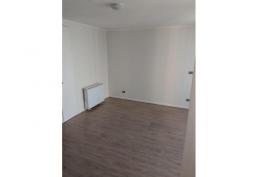 Departamento Studio a pasos del metro Escuela agrícola, en Macul con estacionamiento