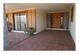 Se Vende linda y acogedora Propiedad, en Curacavi