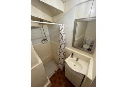 SE VENDE PARCELA DE AGRADO (CASA)