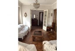 Vendo Casa en Ñuñoa con Gran Terreno