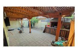 Hermosa casa en excelente estado, lista para habitar