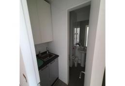 Arriendo Oficina Amoblada En Av. Kennedy 5770, Vitacura