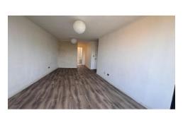 AMPLIO DEPTO 48MTS CON GASTO COMÚN Y ESTACIONAMIENTO (Residencial)