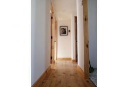 CASA EN VENTA - RENOVADA