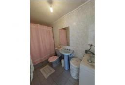 CASA DE 3 PISOS EN CERRO LOS PLACERES