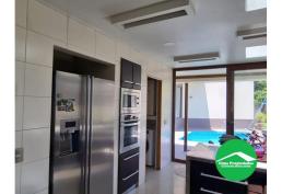 ¡Exclusiva casa en Lonco: Diseño, Naturaleza y Confort Total!