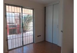 CASA DE DOS PISOS INDEPENDIENTE  BARRIO NORTE