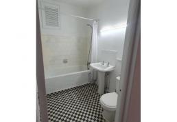 Amplio Departamento Santiago Centro a pasos Metro Santa Ana