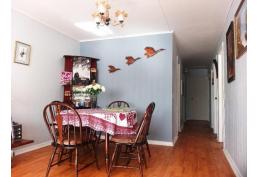 CASA UN PISO SOLIDA INDEPENDIENTE AMPLIO TERRENO RETIRO QUILPUE