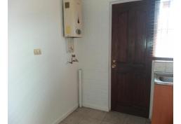 CASA DE DOS PISOS INDEPENDIENTE  BARRIO NORTE