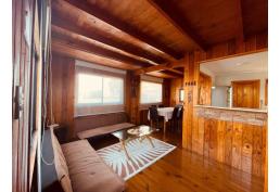 Gran casa con potencial comercial