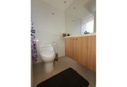 Amplio departamento en arriendo por año corrido