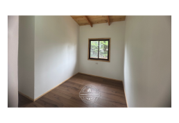 VENDE NUEVA, HERMOSA Y ACOGEDORA CASA EN LAS CRUCES COMUNA EL TABO