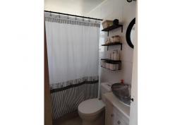 Venta amplia y Luminosa Casa en Peñalolén: 5D 2B Amplia, Céntrica y con Excelente Distribución