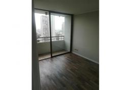 Vendo amplio y bonito departamento en Santiago centro.