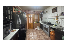 VENDE CASA DE DOS PISOS EN EL BOSQUE