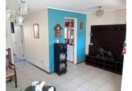 Remodelada con piscina, para vivir relajadamente con los Suyos