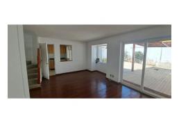 Arrienda casa en condominio de Curauma, buen sector, 4 dormitorios