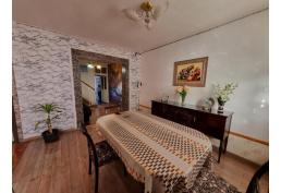 Se vende casa patrimonial potencial comercial y habitacional cerro concepcion valparaíso