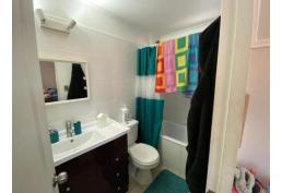 Vende cómoda y linda casa en buen sector de Curauma