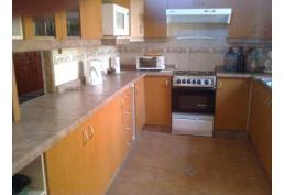 Linda Parcela con gran casa 1.2 ha río privado