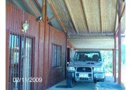 Linda Parcela con gran casa 1.2 ha río privado