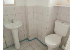 Céntrico Local calle Serrano, apropiado para distintos usos.